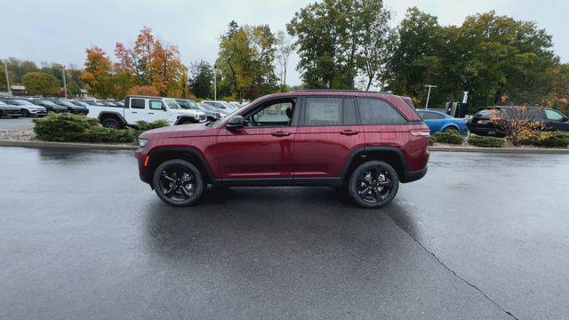 new 2025 Jeep Grand Cherokee car, priced at $46,883