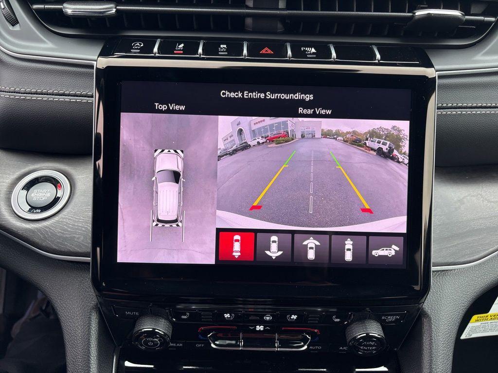 new 2025 Jeep Grand Cherokee car, priced at $48,410