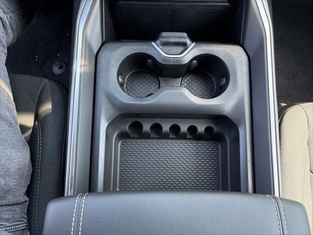 new 2025 Ram 1500 car, priced at $50,952