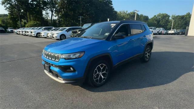 new 2024 Jeep Compass car, priced at $28,701