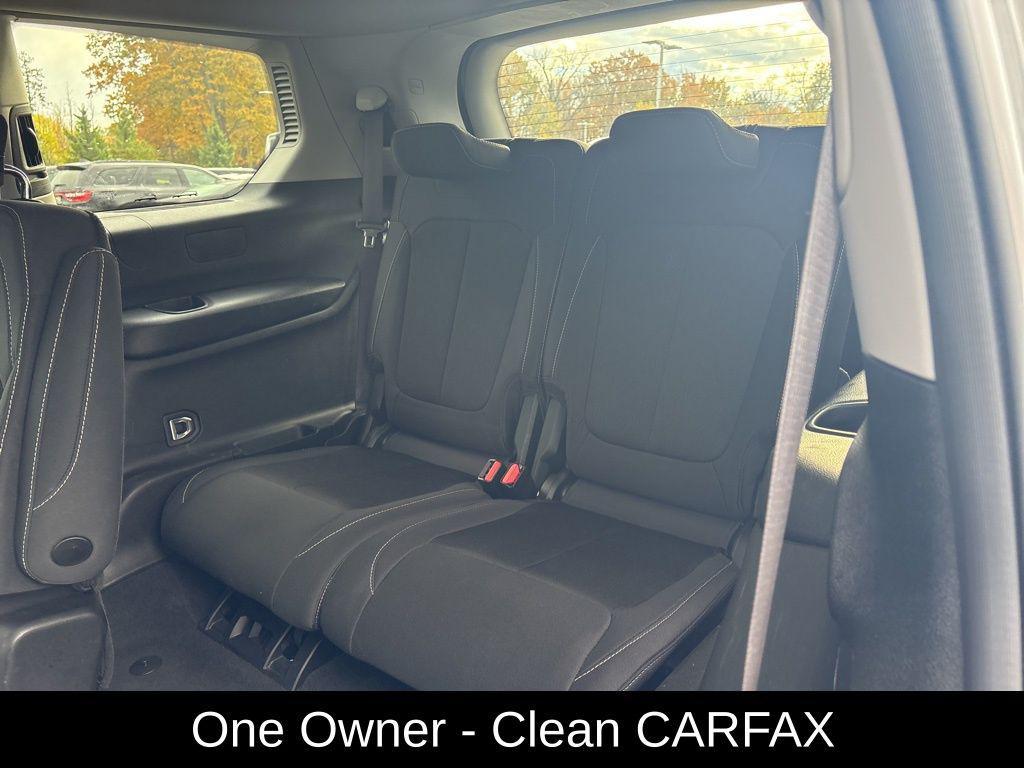 used 2024 Jeep Grand Cherokee L car, priced at $30,500