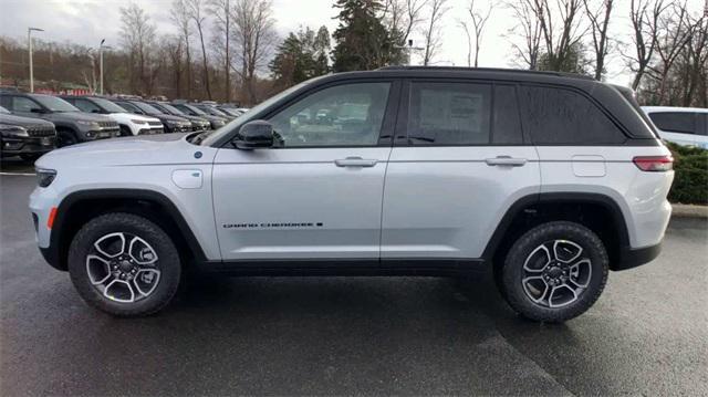 new 2024 Jeep Grand Cherokee 4xe car, priced at $62,383
