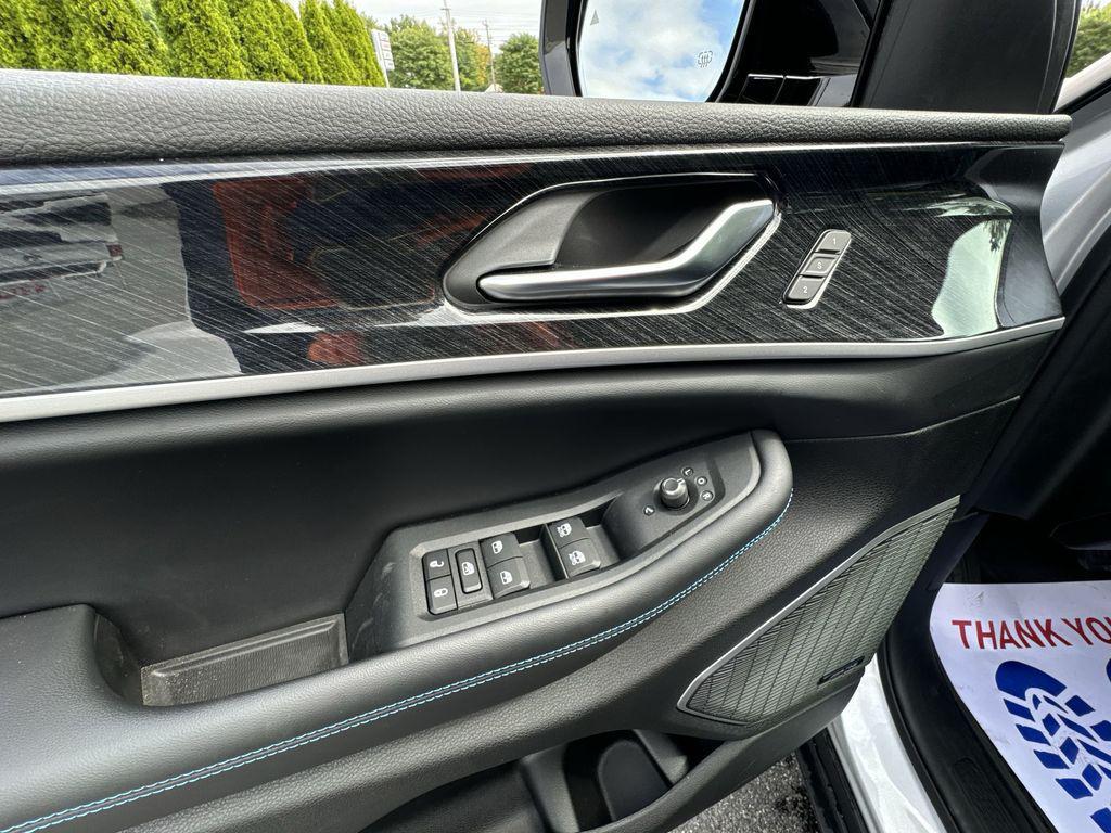 new 2023 Jeep Grand Cherokee 4xe car, priced at $47,000