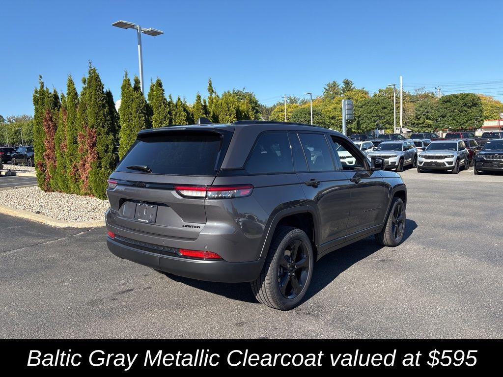new 2025 Jeep Grand Cherokee car, priced at $45,961
