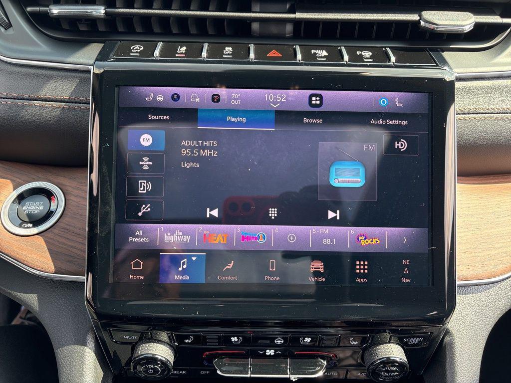 new 2025 Jeep Grand Cherokee car, priced at $58,859