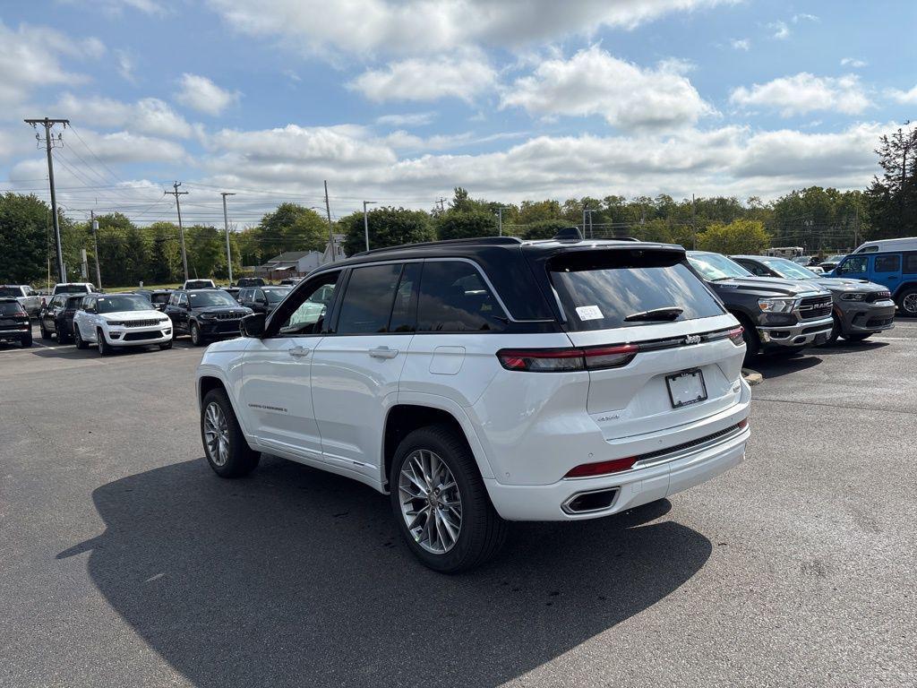 new 2025 Jeep Grand Cherokee car, priced at $58,859