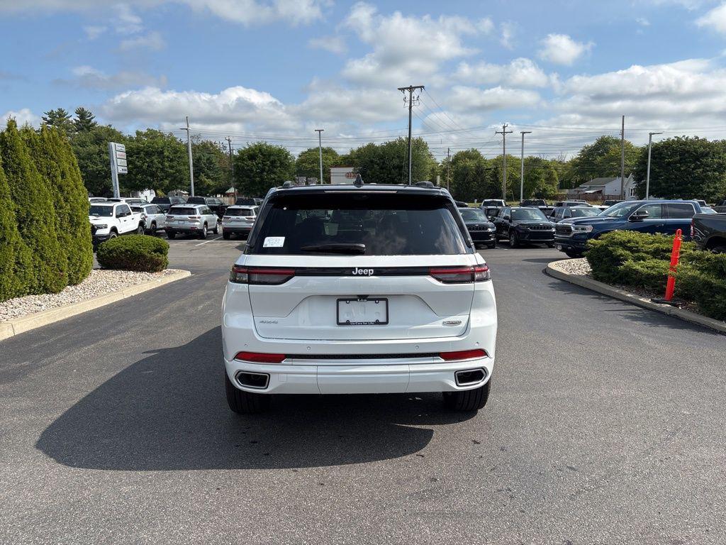 new 2025 Jeep Grand Cherokee car, priced at $58,859