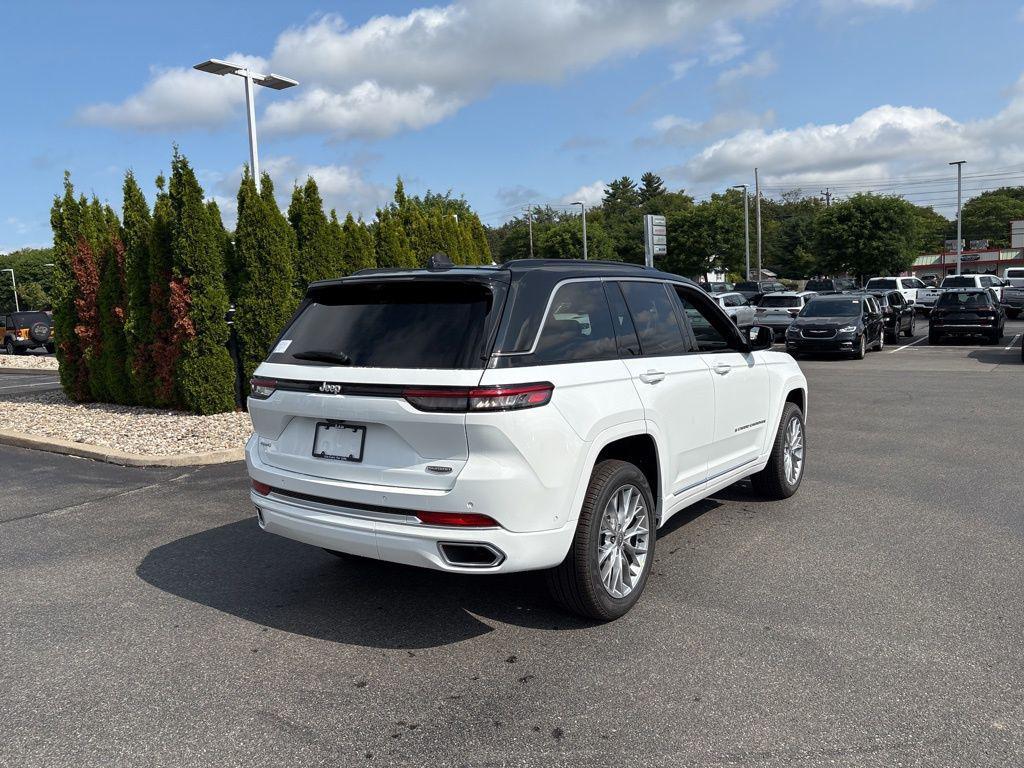 new 2025 Jeep Grand Cherokee car, priced at $58,859