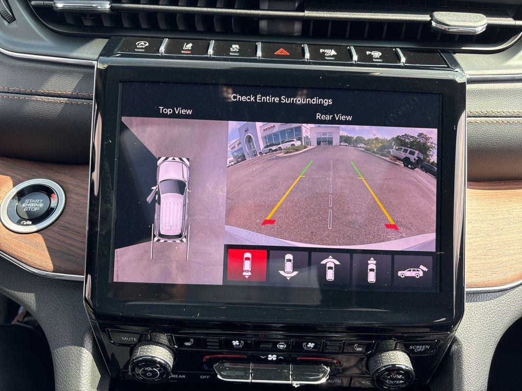 new 2025 Jeep Grand Cherokee car, priced at $58,859