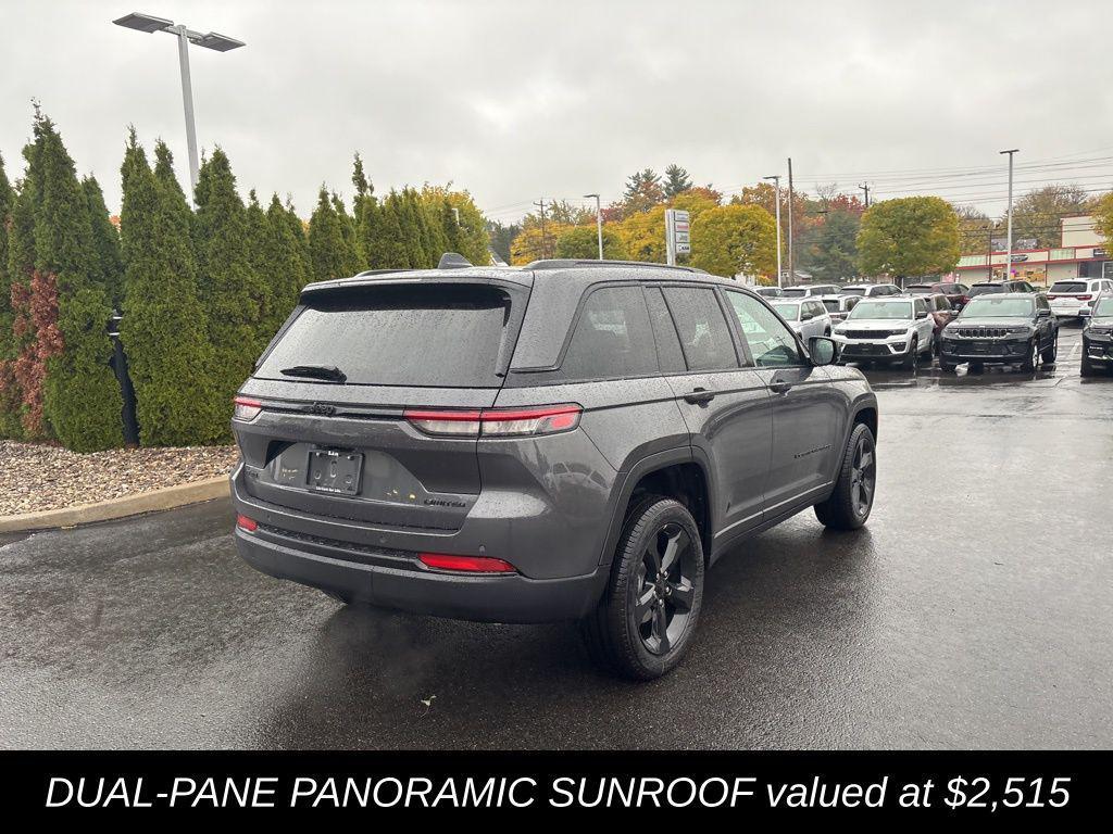 new 2025 Jeep Grand Cherokee car, priced at $49,958