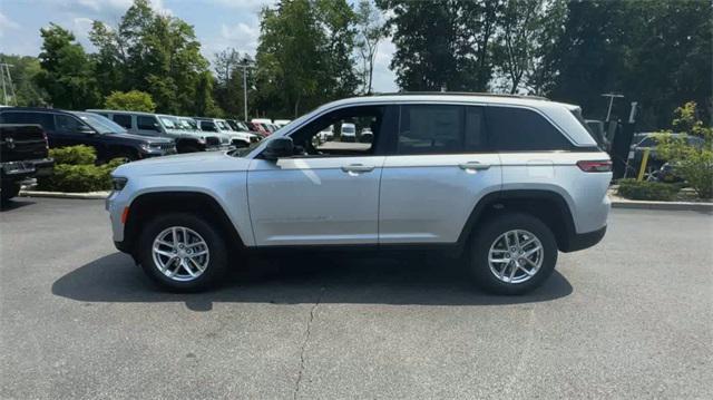 new 2024 Jeep Grand Cherokee car, priced at $38,872