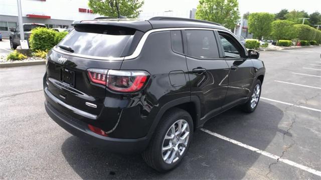 new 2024 Jeep Compass car, priced at $32,228