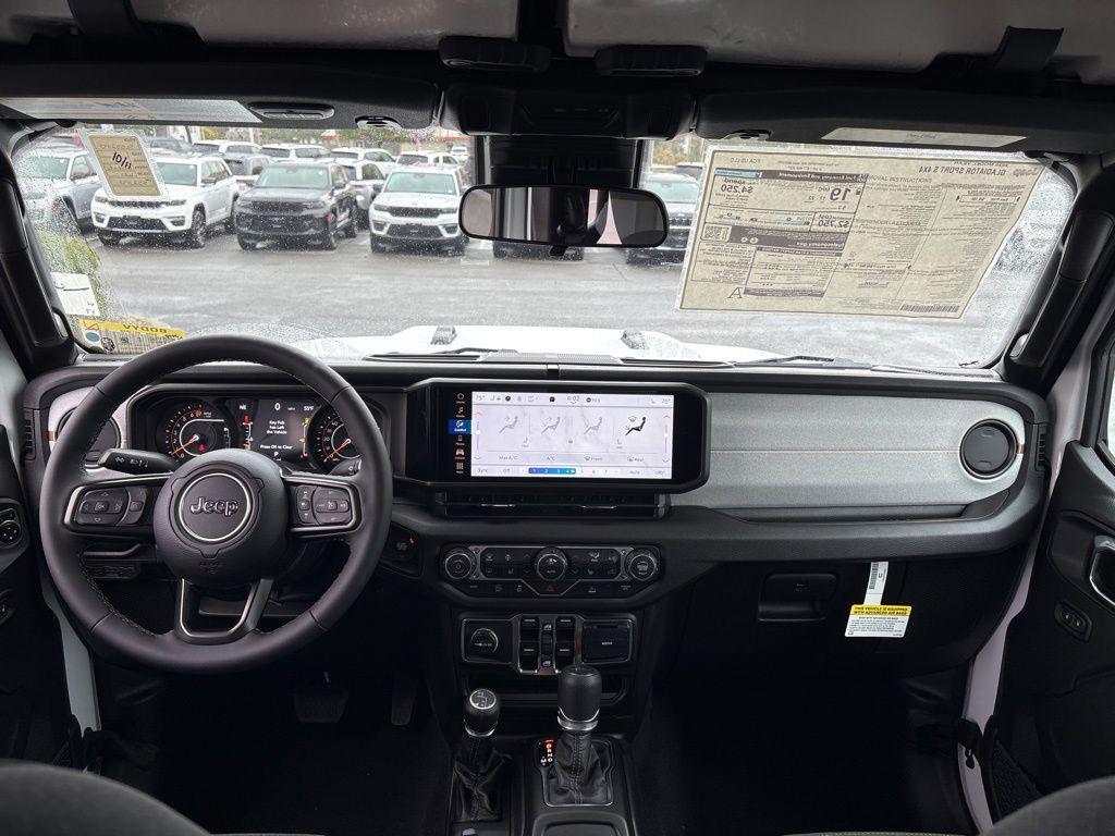new 2025 Jeep Gladiator car, priced at $47,057