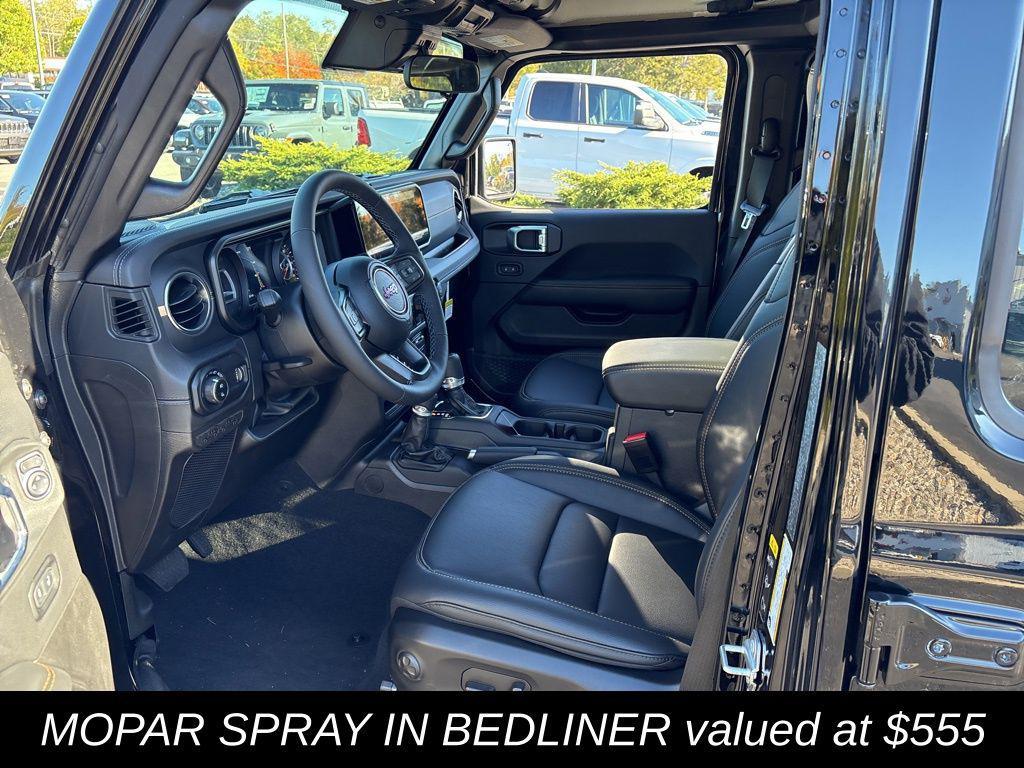 new 2025 Jeep Gladiator car, priced at $51,210