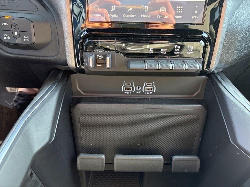 new 2025 Ram 2500 car, priced at $70,866