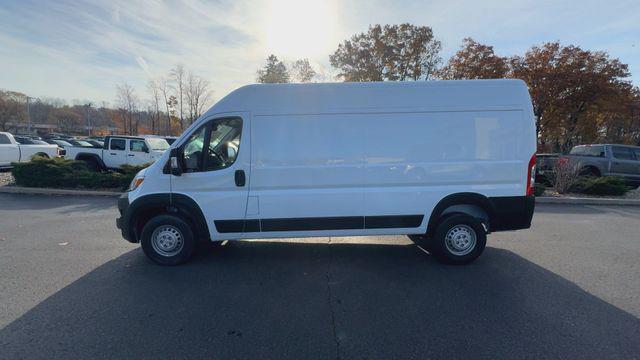 new 2025 Ram ProMaster 2500 car, priced at $48,627