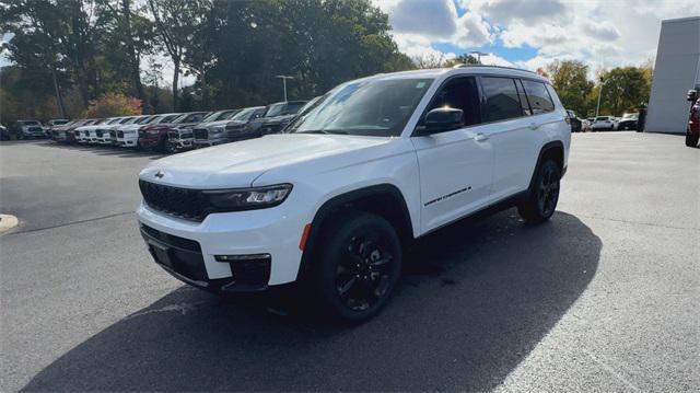 new 2025 Jeep Grand Cherokee L car, priced at $48,882