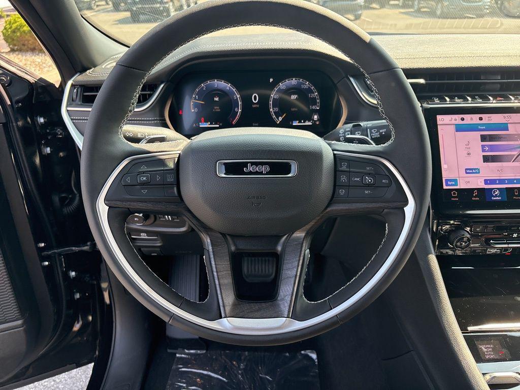 new 2025 Jeep Grand Cherokee L car, priced at $48,568