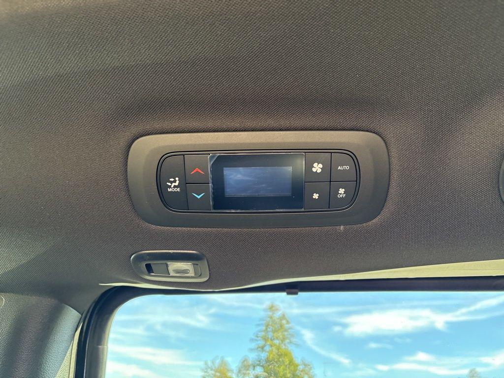 new 2026 Chrysler Pacifica car, priced at $47,775