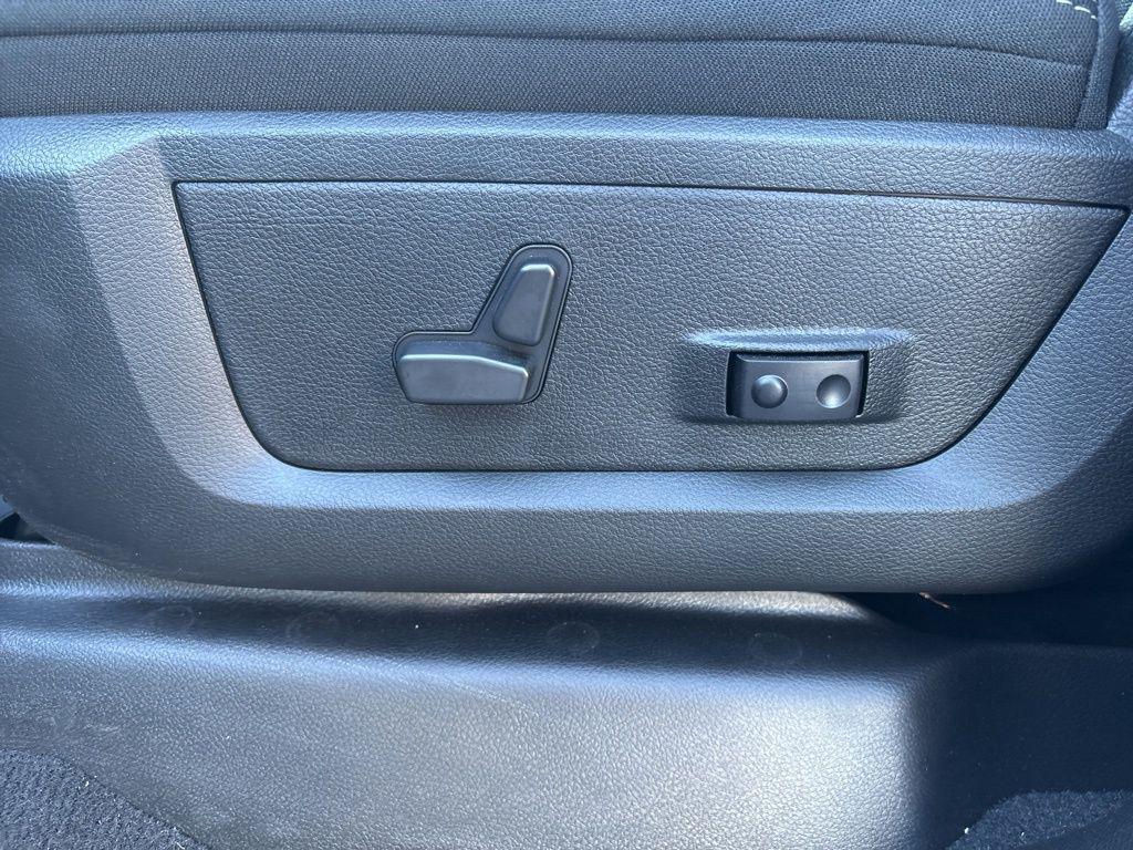 new 2026 Ram 2500 car, priced at $76,940