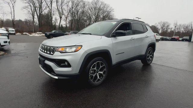 new 2025 Jeep Compass car, priced at $31,402