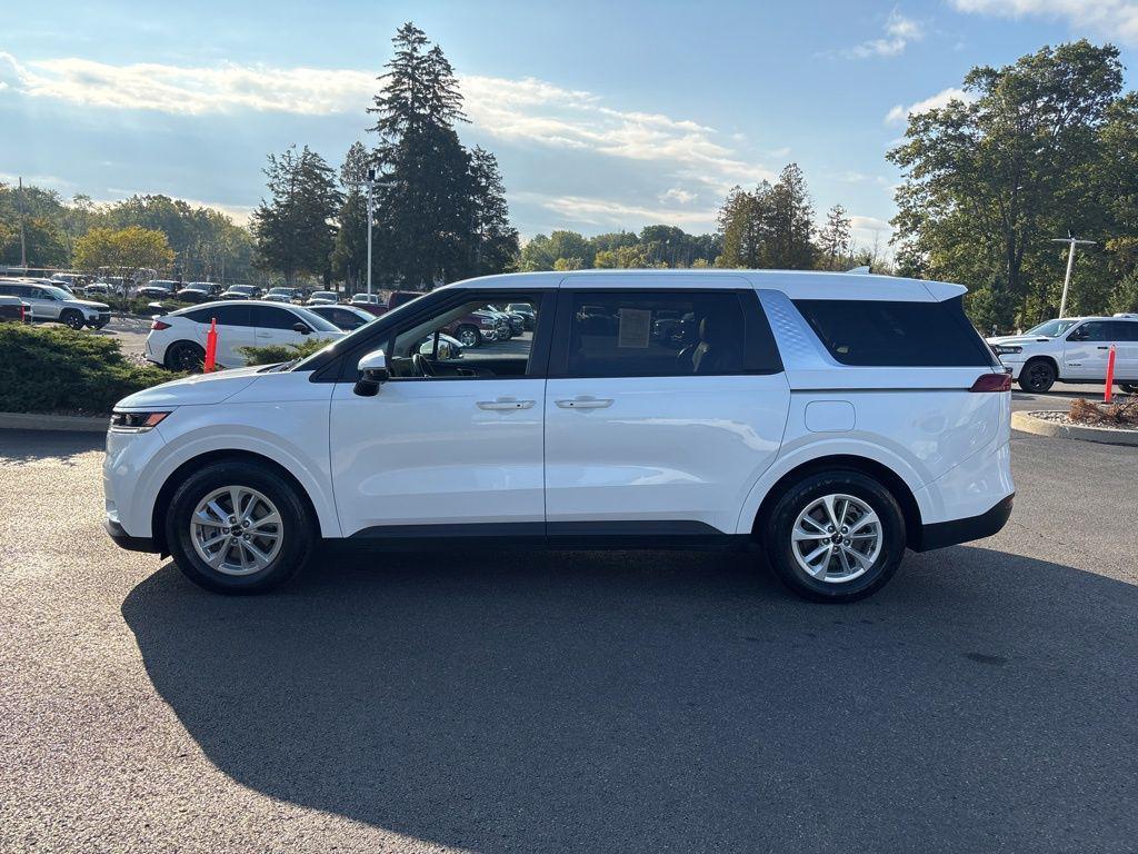 used 2024 Kia Carnival car, priced at $29,000