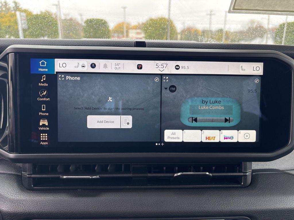 new 2025 Jeep Gladiator car, priced at $47,646