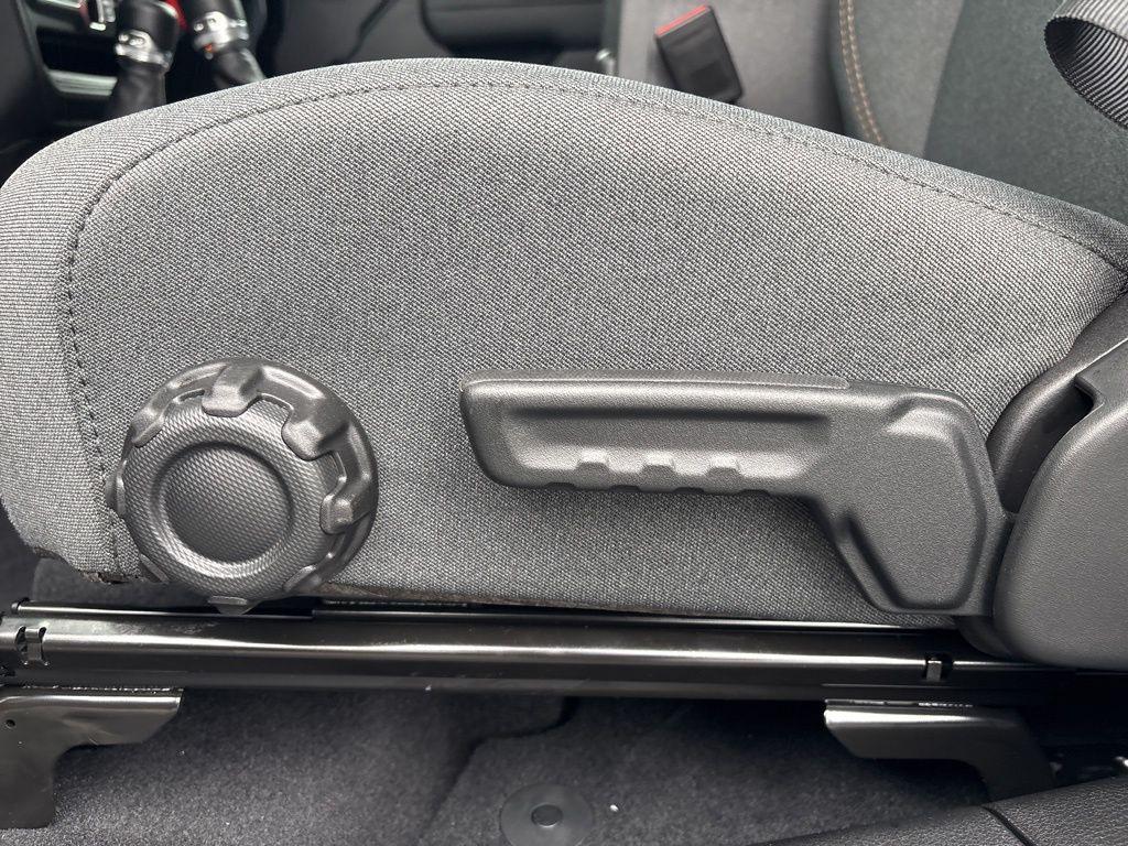 new 2025 Jeep Gladiator car, priced at $47,646