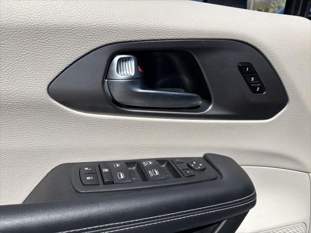 used 2023 Chrysler Pacifica car, priced at $23,901