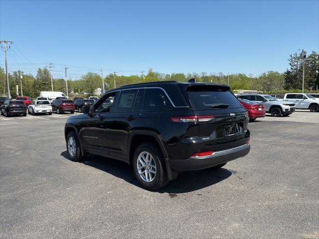 new 2025 Jeep Grand Cherokee car, priced at $41,553