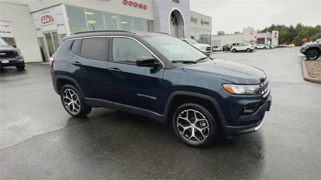 new 2024 Jeep Compass car, priced at $34,357