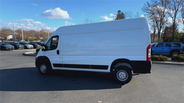 new 2025 Ram ProMaster 2500 car, priced at $53,480