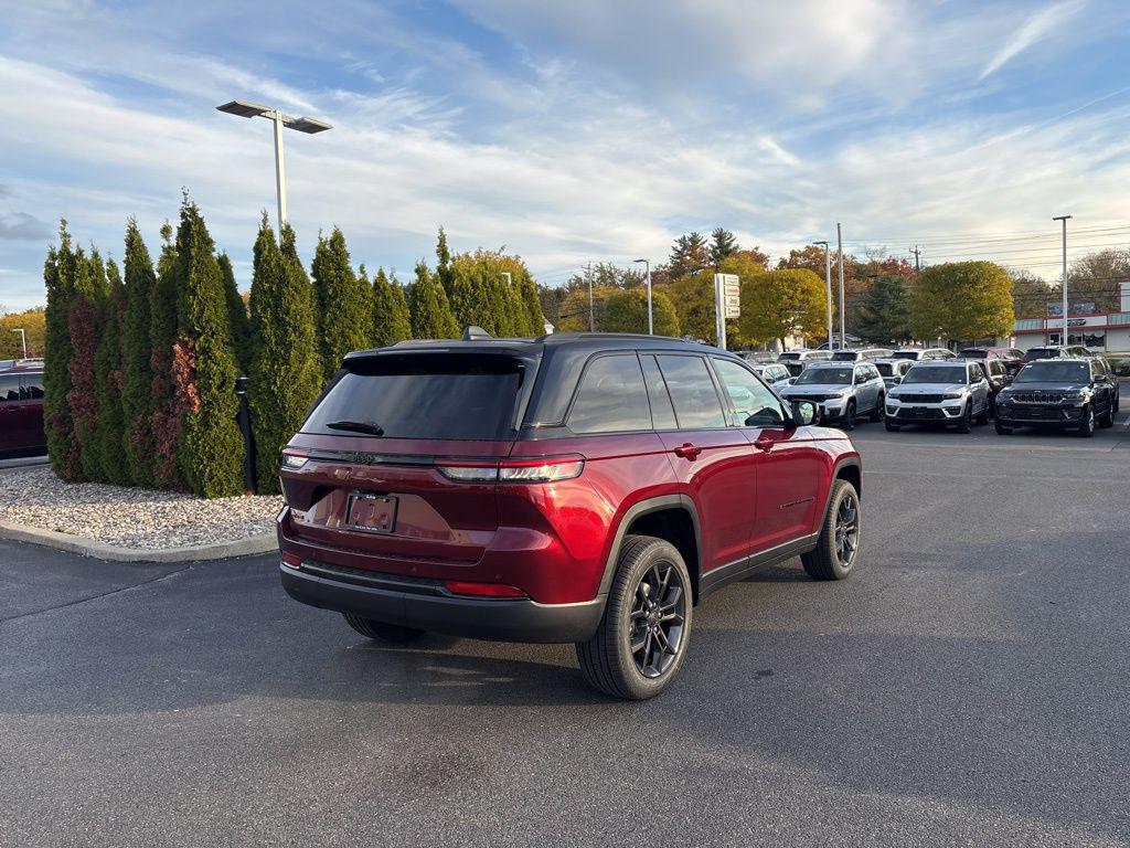 new 2025 Jeep Grand Cherokee car, priced at $50,948
