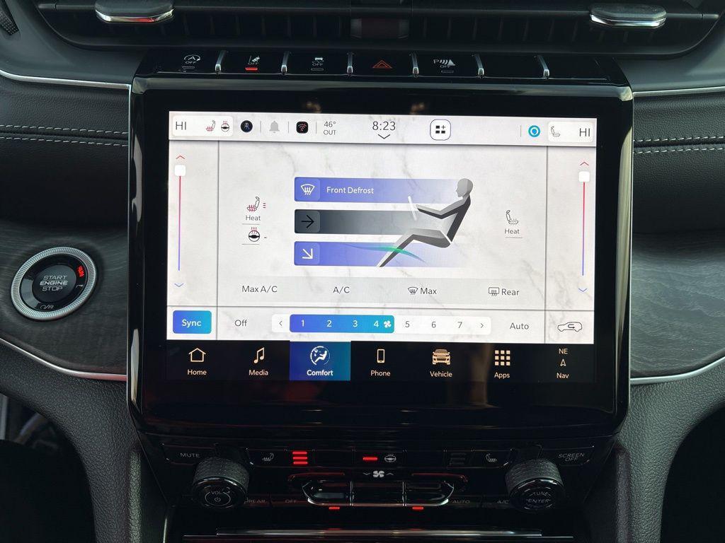 new 2025 Jeep Grand Cherokee car, priced at $50,948