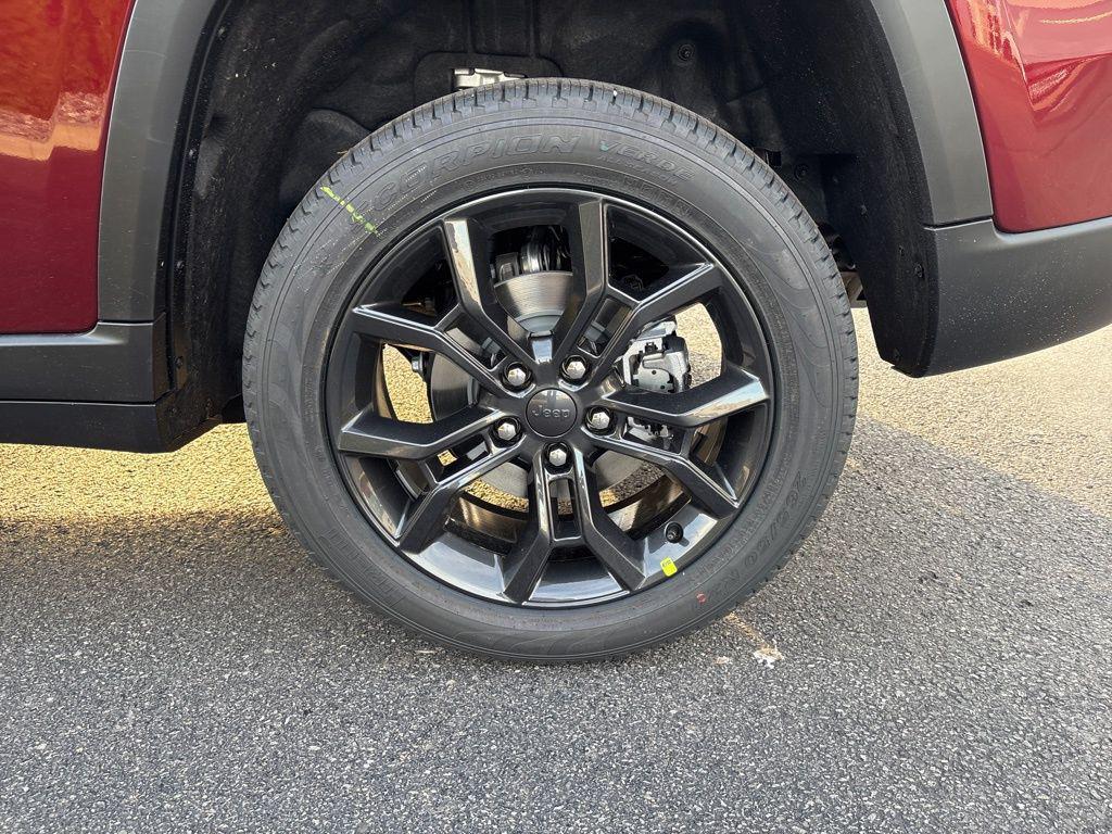 new 2025 Jeep Grand Cherokee car, priced at $50,948