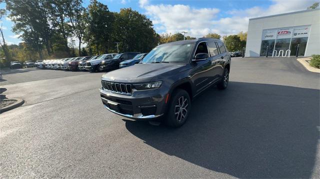 new 2025 Jeep Grand Cherokee L car, priced at $52,190