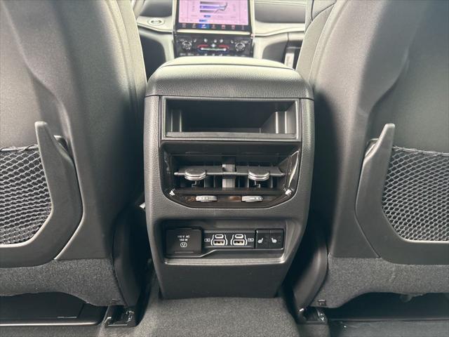 new 2025 Jeep Grand Cherokee car, priced at $48,792