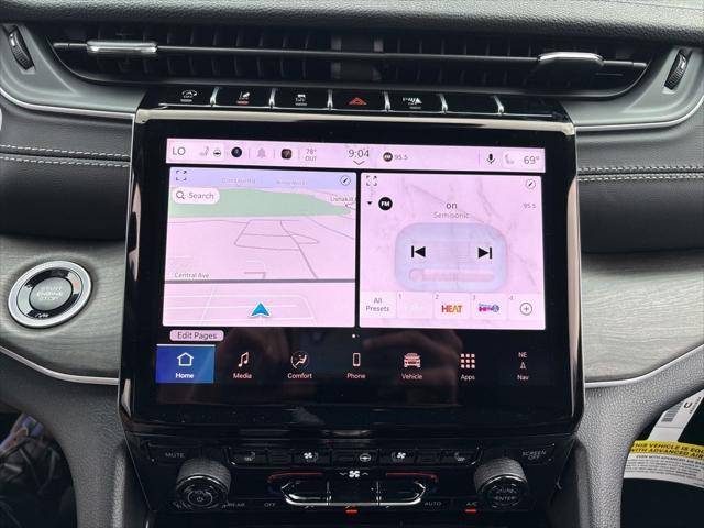 new 2025 Jeep Grand Cherokee car, priced at $48,792