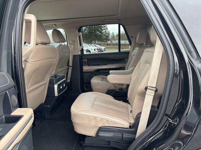 used 2023 Ford Expedition car, priced at $43,544