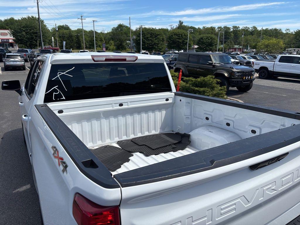 used 2022 Chevrolet Silverado 1500 car, priced at $32,800