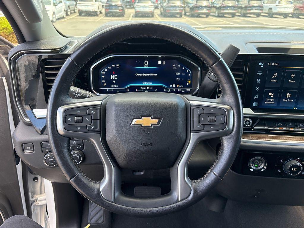 used 2022 Chevrolet Silverado 1500 car, priced at $32,800