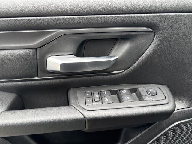 new 2025 Ram 1500 car, priced at $46,631