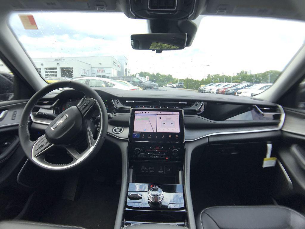 new 2023 Jeep Grand Cherokee 4xe car, priced at $39,000