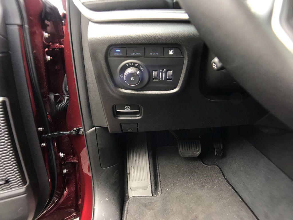 new 2023 Jeep Grand Cherokee 4xe car, priced at $39,000