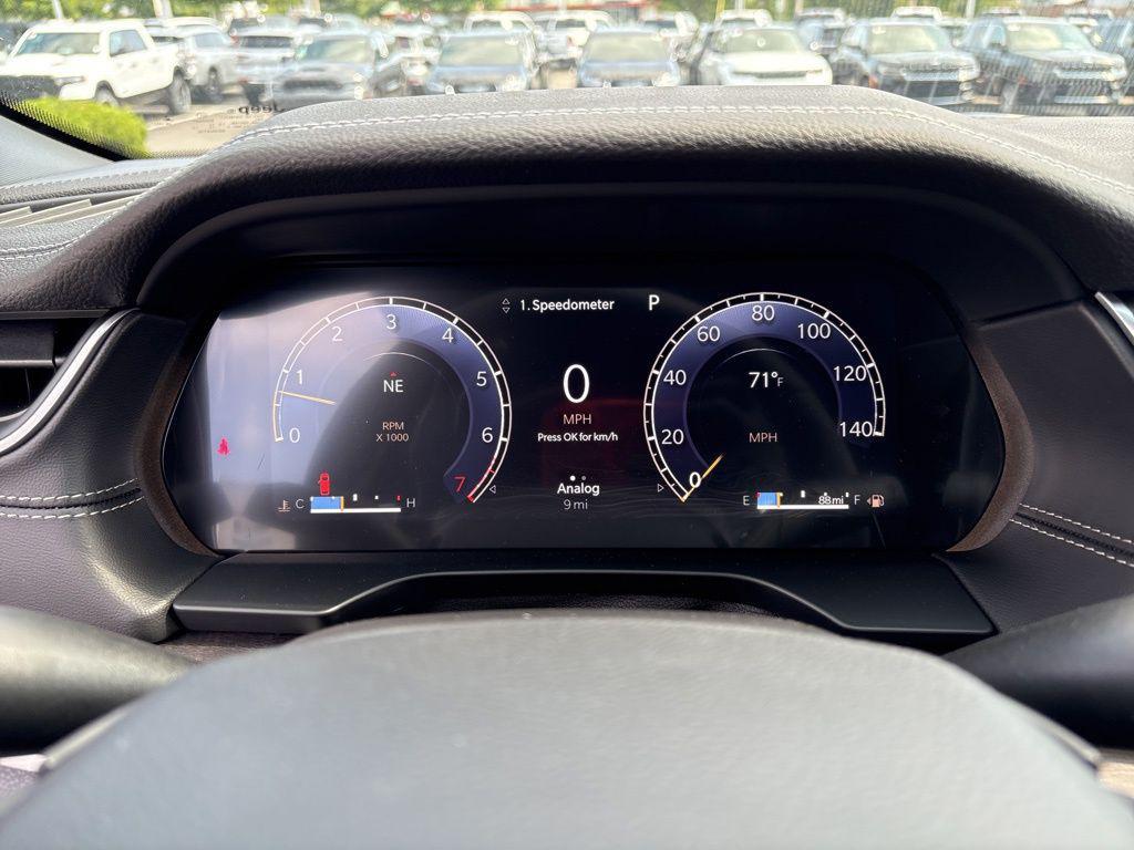 new 2025 Jeep Grand Cherokee car, priced at $50,062