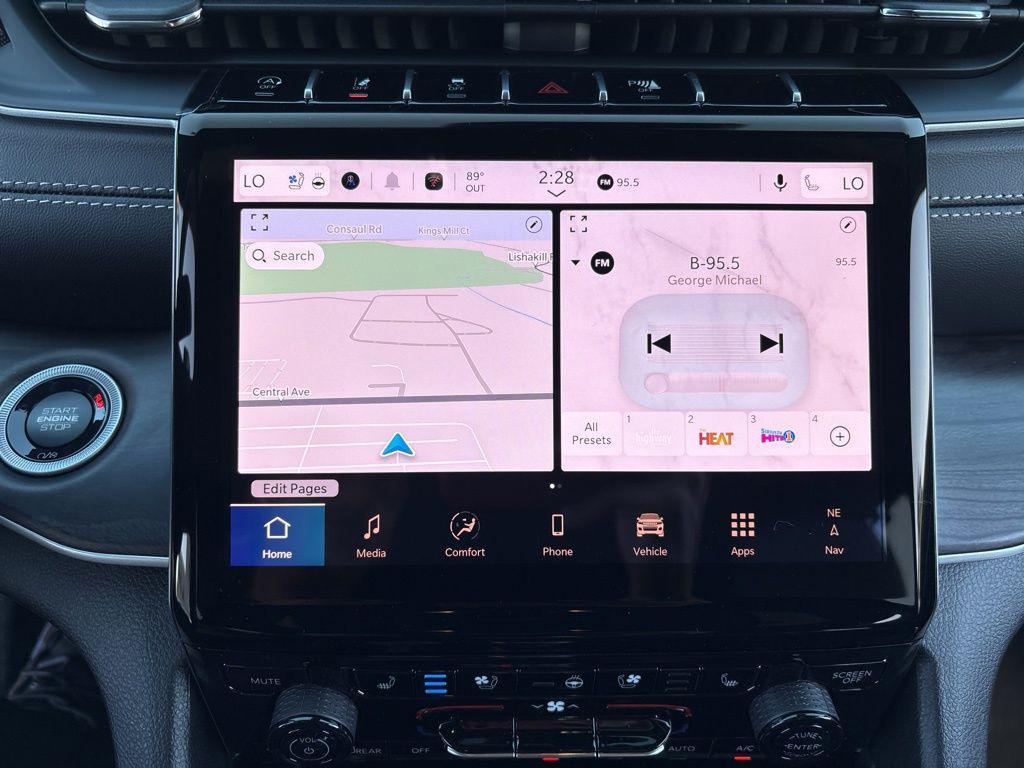 new 2025 Jeep Grand Cherokee car, priced at $50,612