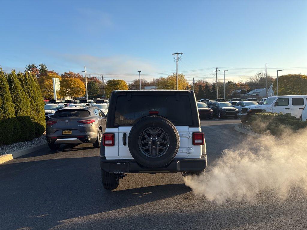 new 2026 Jeep Wrangler car, priced at $48,094