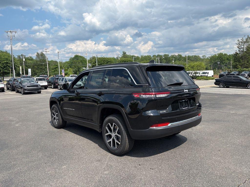 new 2025 Jeep Grand Cherokee car, priced at $47,260