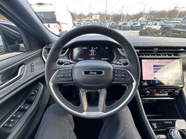 new 2025 Jeep Grand Cherokee car, priced at $44,795