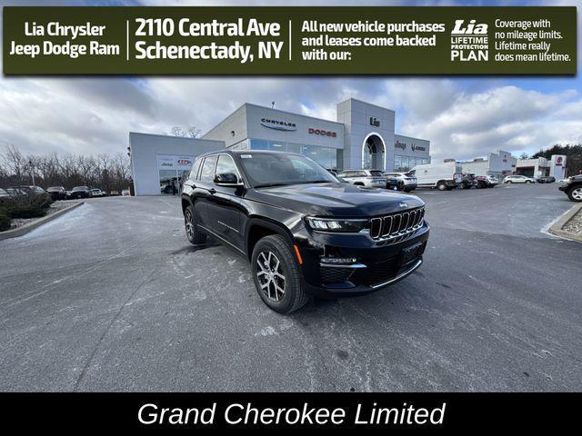 new 2025 Jeep Grand Cherokee car, priced at $44,795